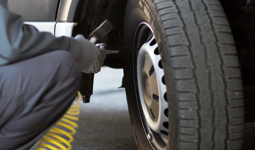 TIRE CHANGE